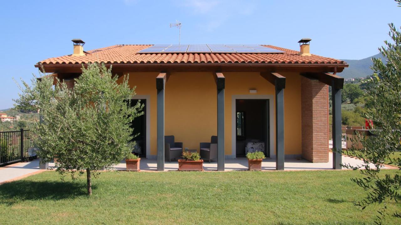 Al Ginepro Bed and Breakfast Montecchio  Exteriör bild